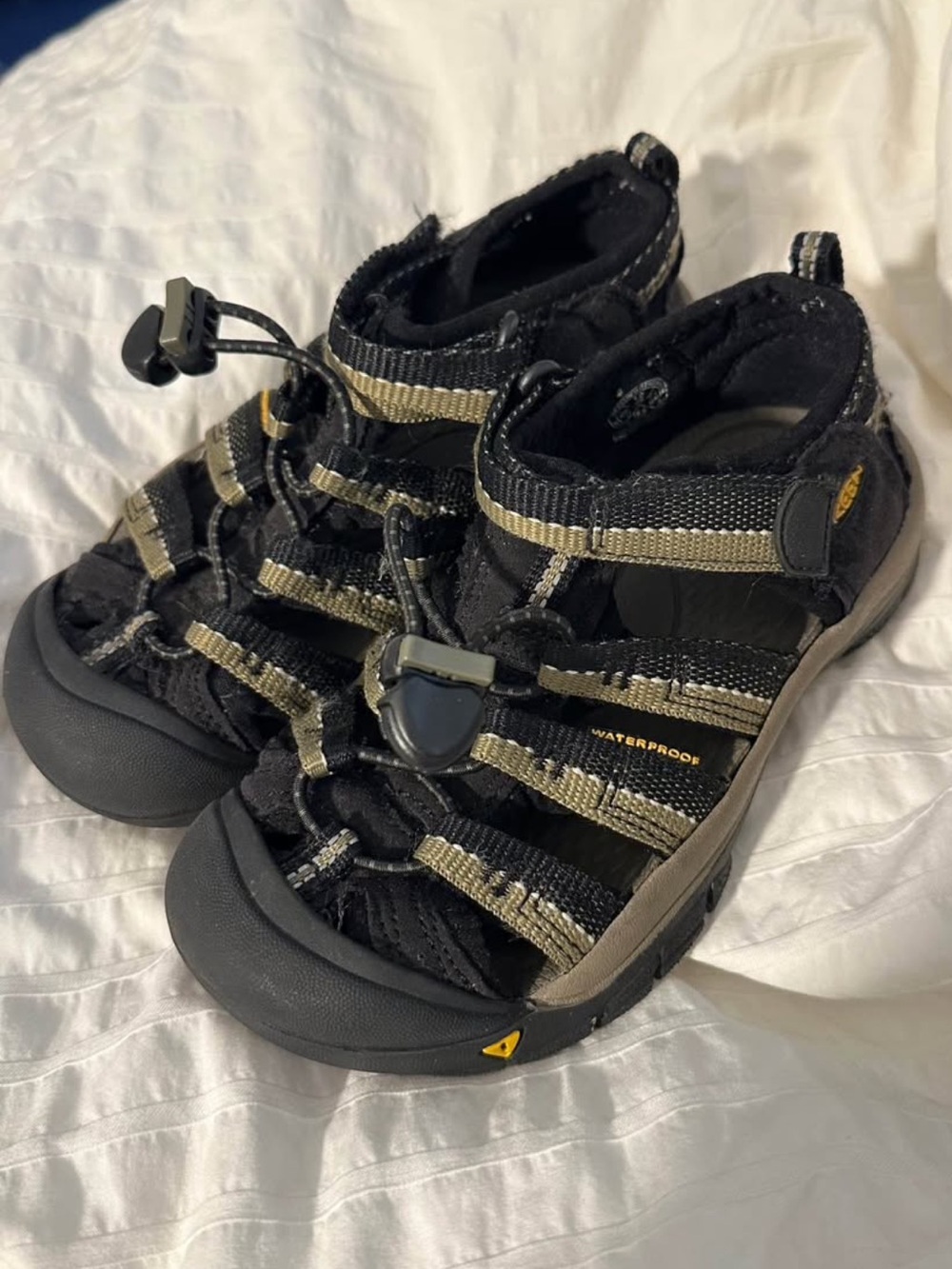 Keen Kids Black and Tan Waterproof Closed-Toe Sandals